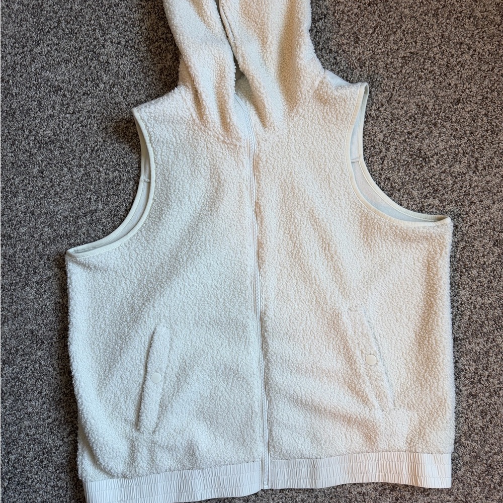 Avia White Fleece Vest